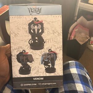 Marvel Venom Black and White Figure